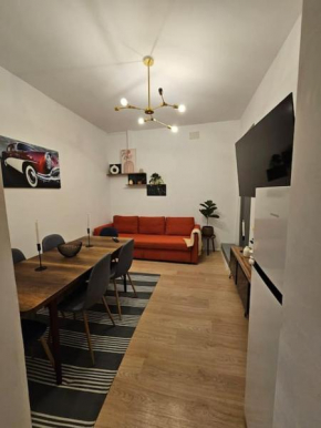Heart of City Center 4br 2bath 10 pers